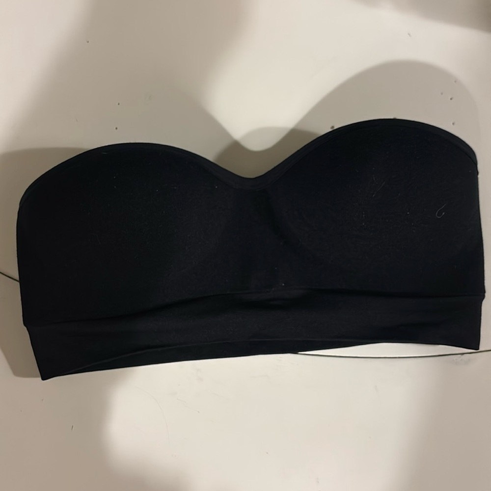 ๐Auden Black Strapless Bra
